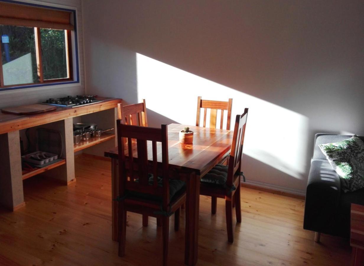 Badger'S Cottage Книсна Екстериор снимка